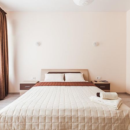 Apartments Near Deribasovskaya オデッサ エクステリア 写真