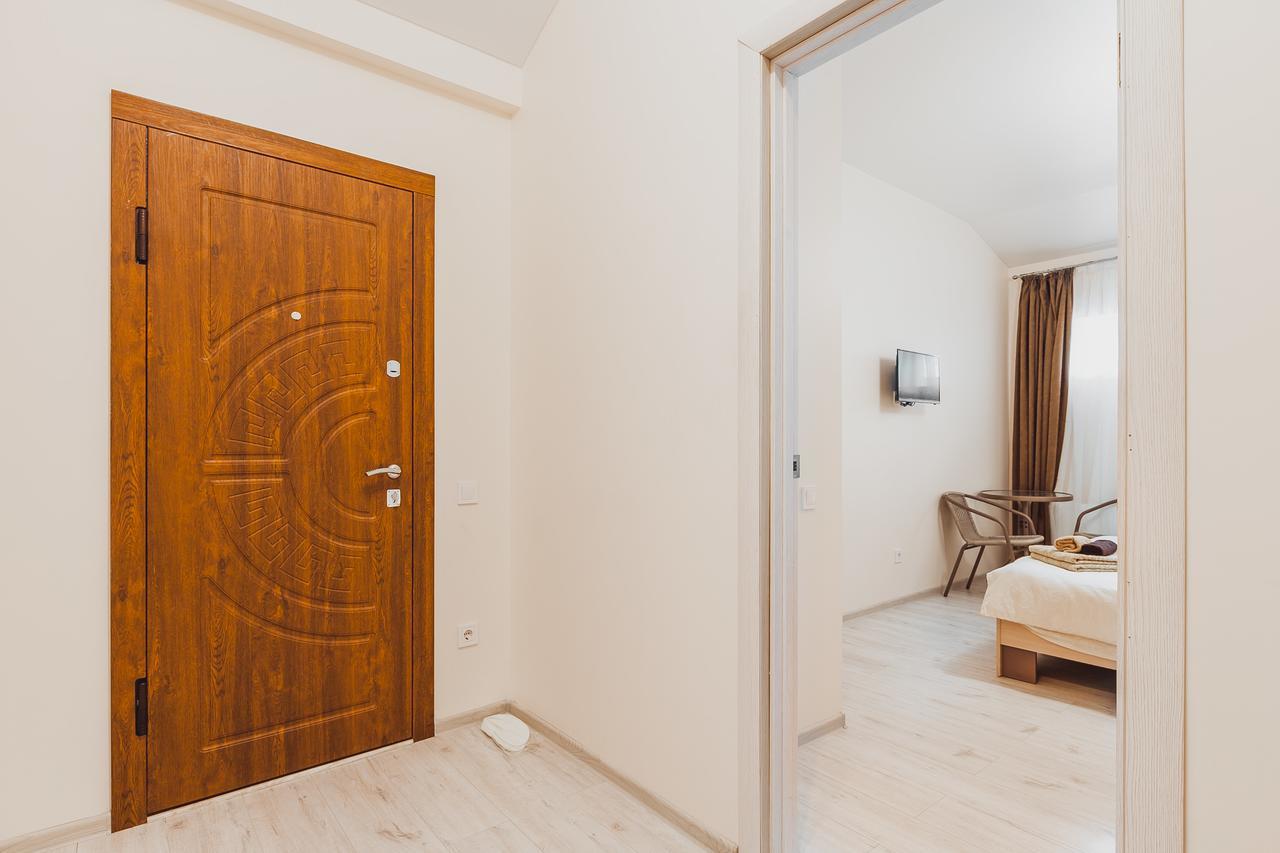 Apartments Near Deribasovskaya オデッサ エクステリア 写真