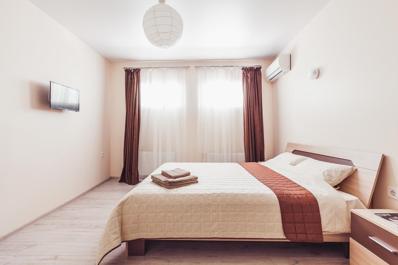 Apartments Near Deribasovskaya オデッサ エクステリア 写真