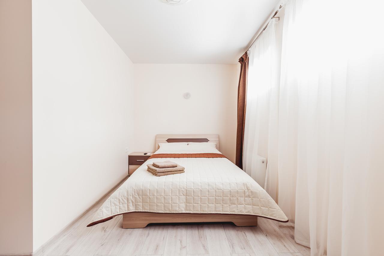 Apartments Near Deribasovskaya オデッサ エクステリア 写真